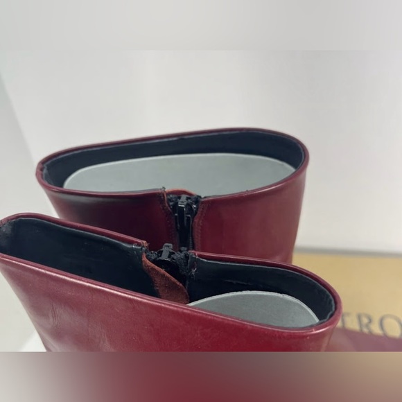Vero Cuoio Nickels Italy Leather Square Toe Boots | Burgandy | Size: 7.5 - Picture 10 of 13